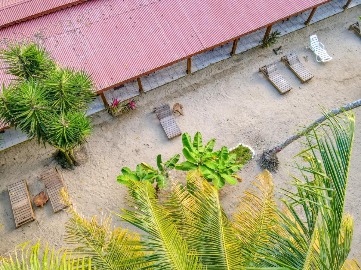 Yucca Beachfront Hotel Puerto Viejo de Talamanca Buitenkant foto