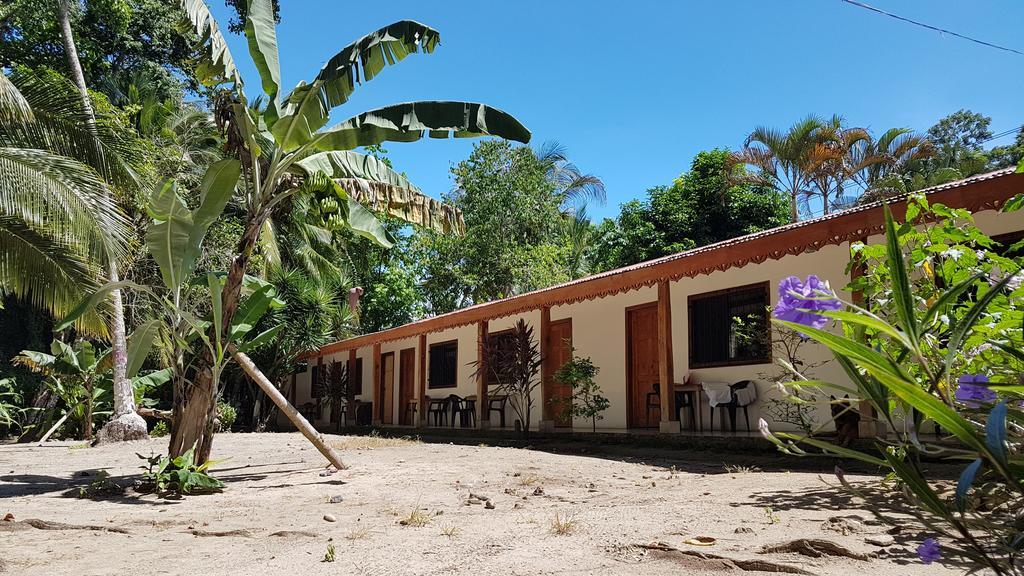 Yucca Beachfront Hotel Puerto Viejo de Talamanca Buitenkant foto