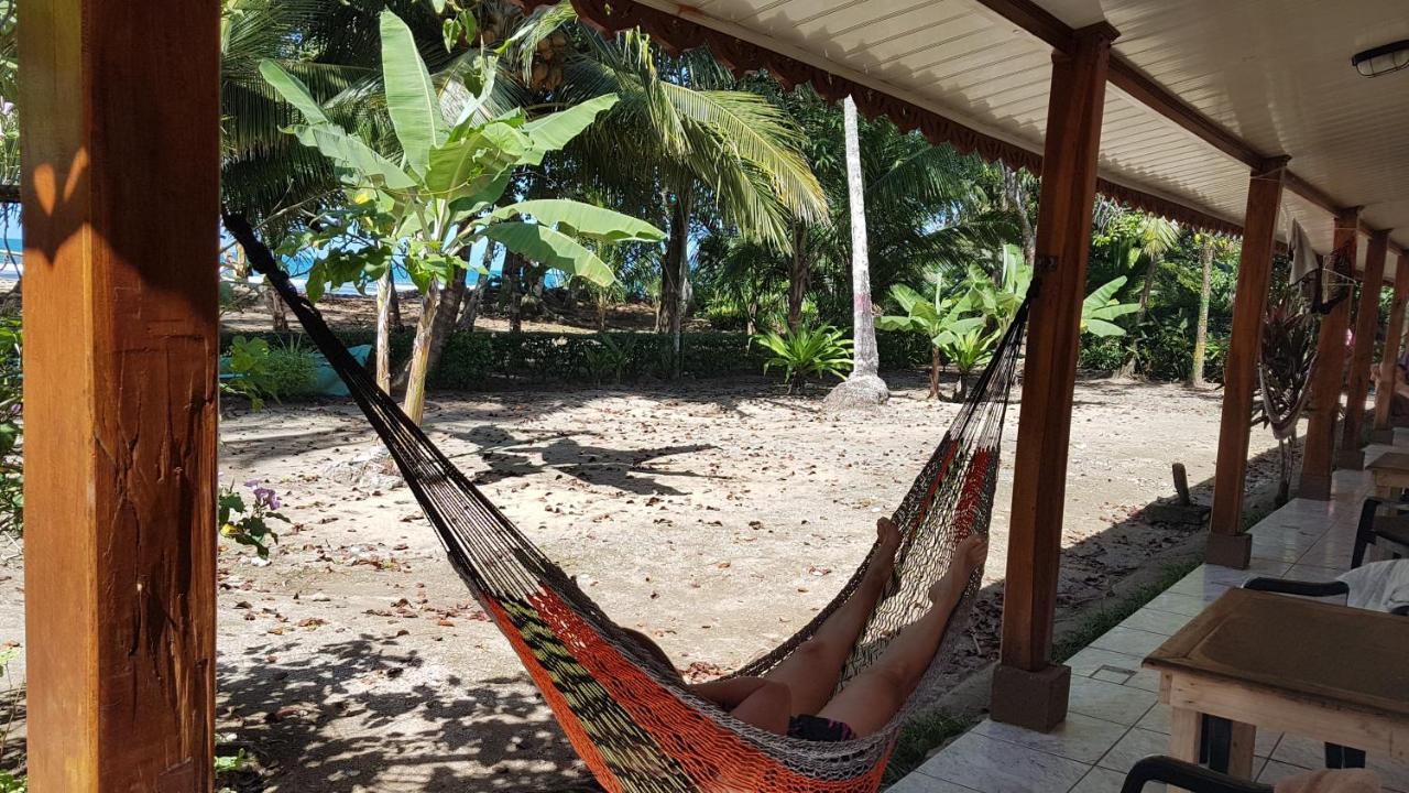 Yucca Beachfront Hotel Puerto Viejo de Talamanca Buitenkant foto